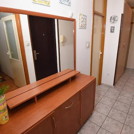 Apartment Close To The Centre, 2-bedroom Zadar