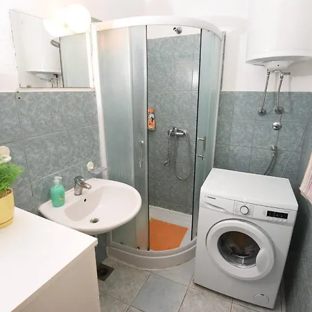 Close To The Centre, 2-bedroom Apartment Zadar